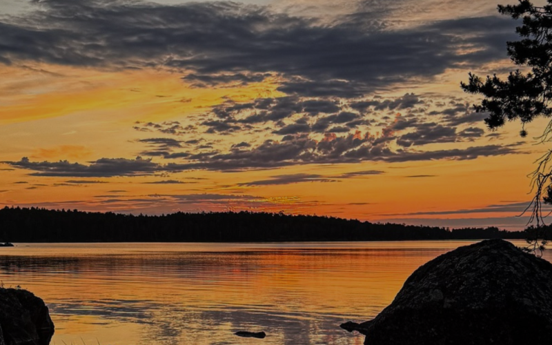 Autumn Fishing and Boat Trips in Northern Lapland